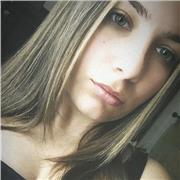 Neodiplomata istituto tecnico industriale con specializzazione in biotecnologie sanitarie, ottima preparazione in chimica organica o biochimica e chimica inorganica e analitica